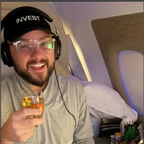 Seth — Flew Business Class Internationally